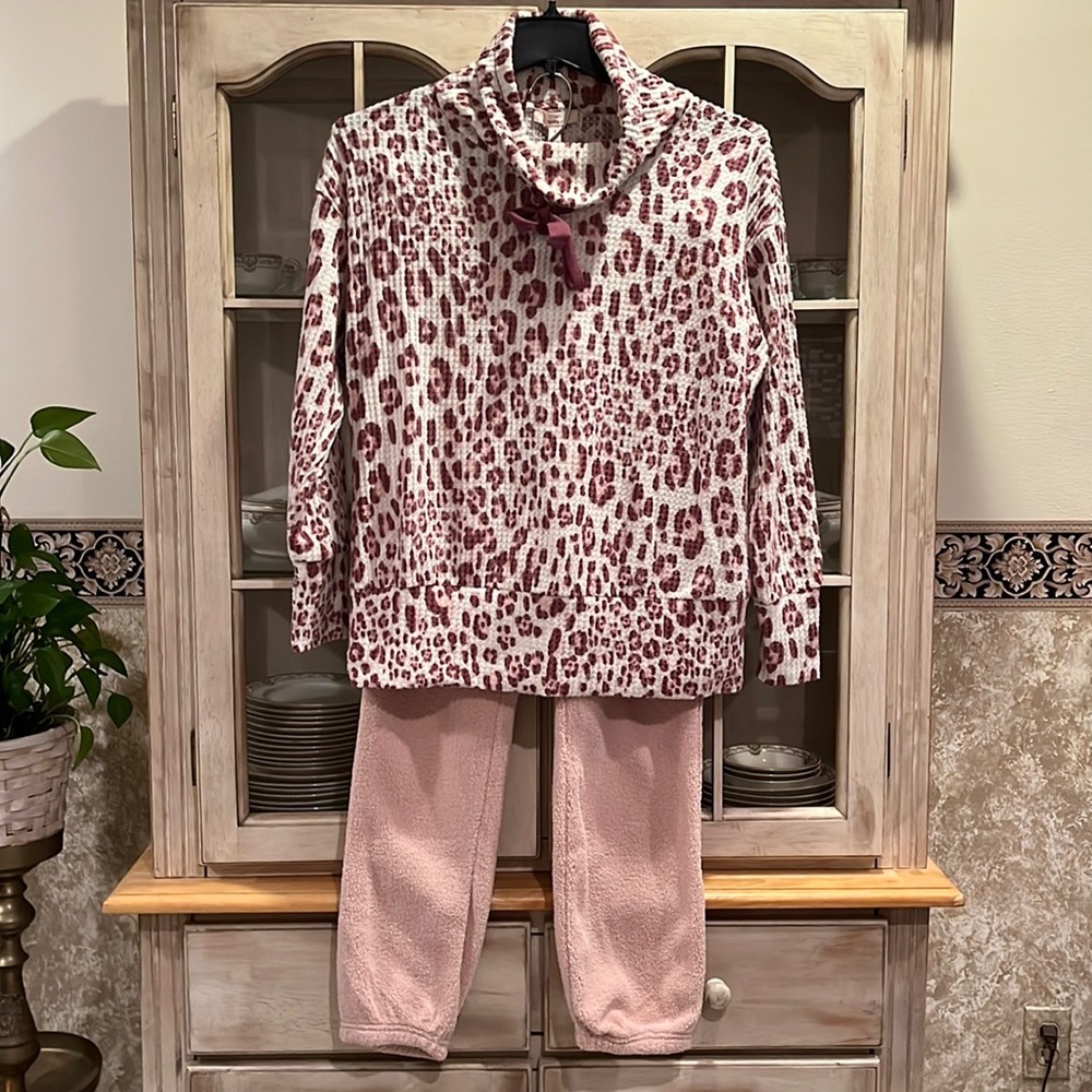 Women’s Pajama Seperates